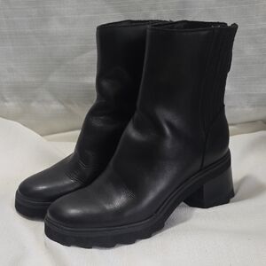 Dolce Vita Womens Size 6.5 Black Heeled Boots Platform Faux Leather